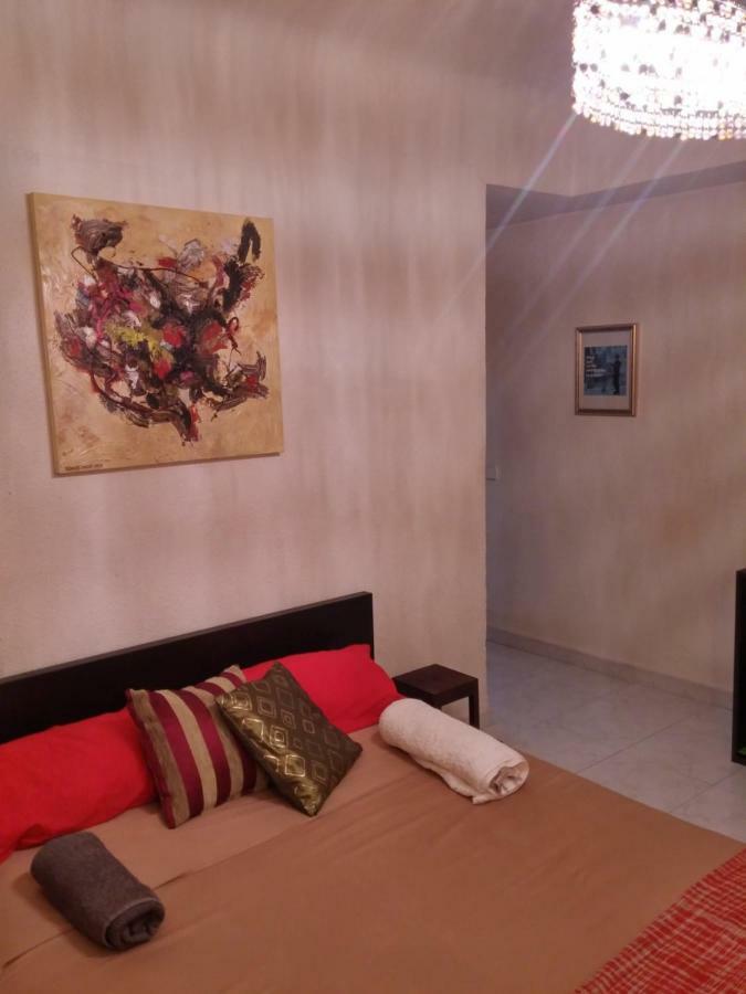 Dz Apartamento Аликанте Екстериор снимка