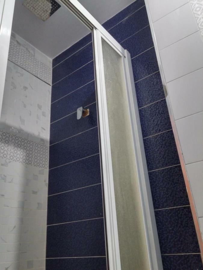 Dz Apartamento Аликанте Екстериор снимка